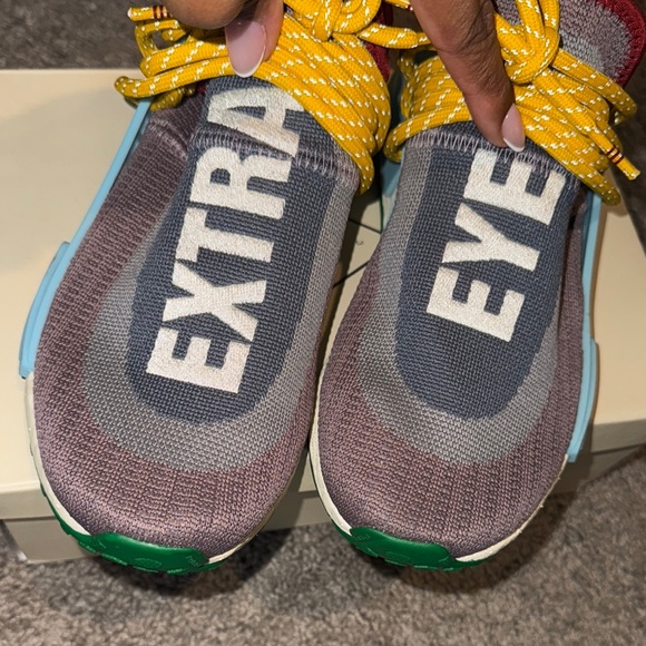 Adidas - Pharrell Williams - Human Races - Picture 11 of 14